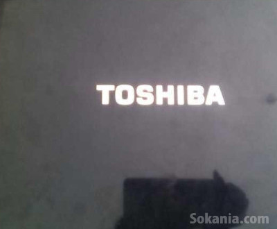 TOSHIBA satellite CM-2 tres bon état .