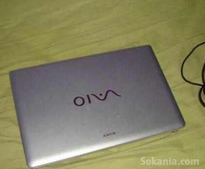 SONY VAIO I3