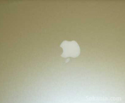 Macbook pro. 2.2 ghz intel core i7 15 pouces